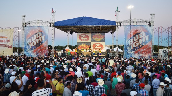 Image of Stage and Roof Systems for Live Events