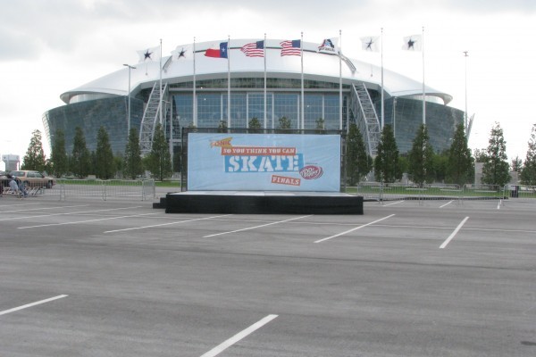 Live Event Marketing at Cowboys Stadium
